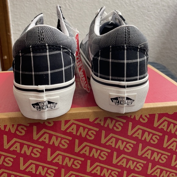 Vans women’s Old Skool platform plaid NWB - Picture 6 of 6